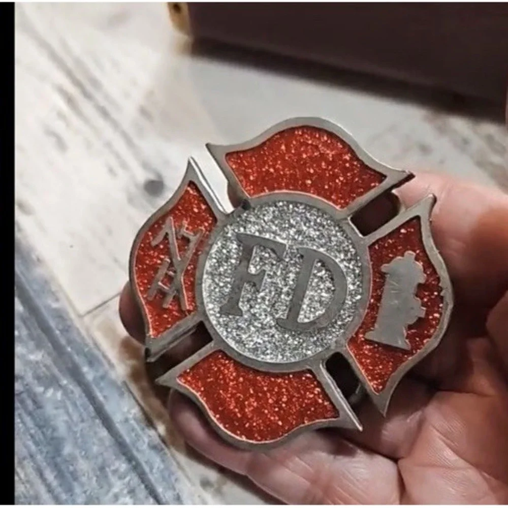 FD Fire Department Belt Buckle PSS BB755.‎
